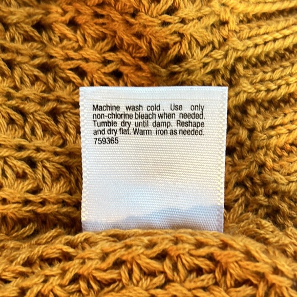 a.n.a striped knit sweater size XL - Picture 10 of 14